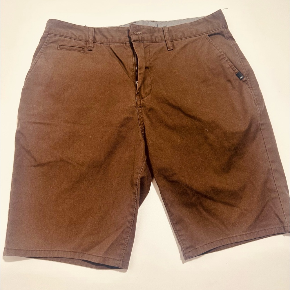QuickSilver Mens size 30 straight fit Dark Brown Shorts
